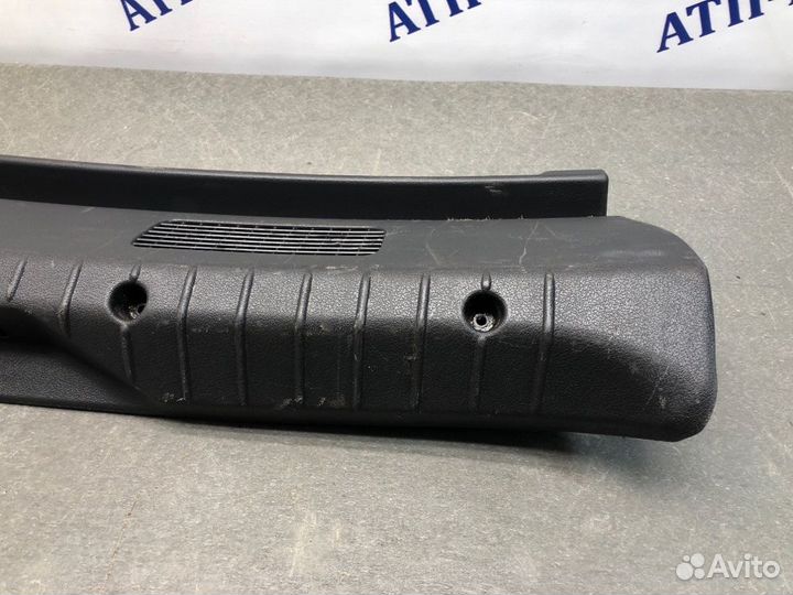 Накладка багажника Лада Гранта FL 11186 2020