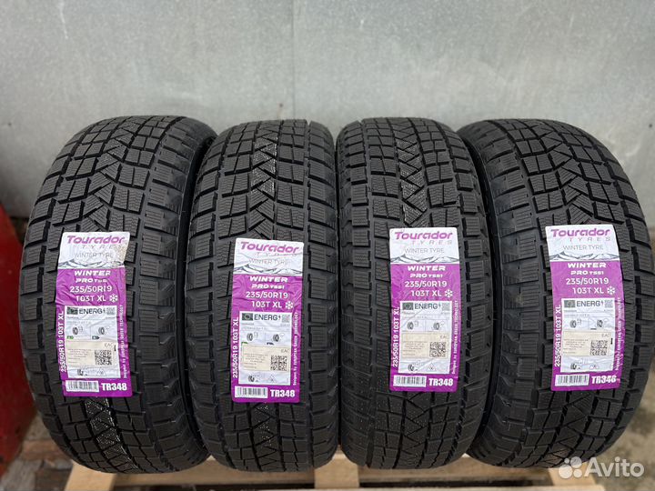 Tourador Winter Pro TSS1 235/50 R19 102U
