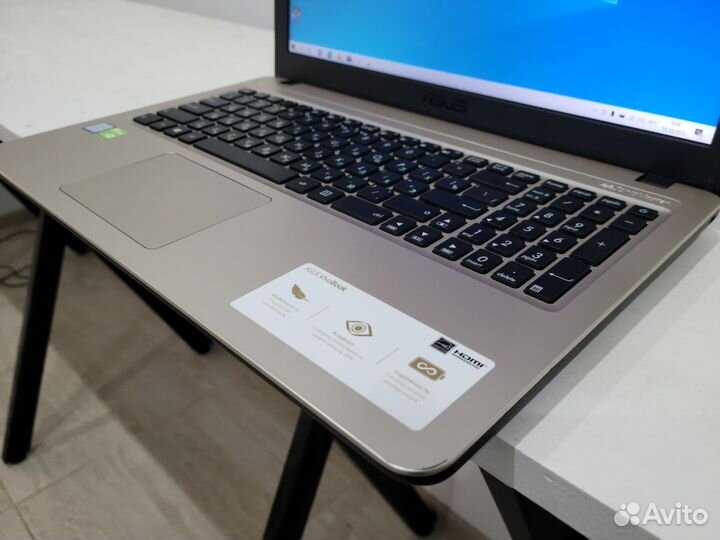 Отличный ноутбук Asus Full HD i3/MX110