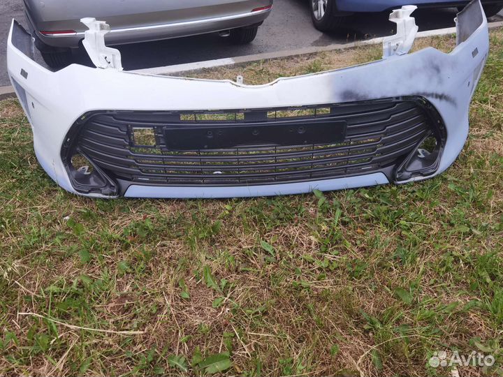 Бампер Тойота Камри 55