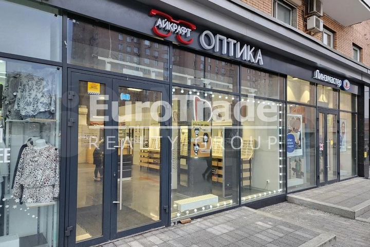 Сдам торговое помещение, 69 м²