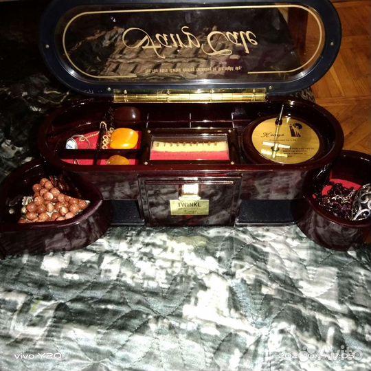 Музыкальная шкатулка