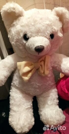 Игрушка-подушка и мишка