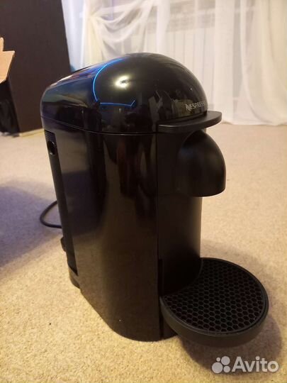 Кофемашина nespresso vertuo plus