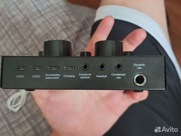 Внешняя аудиокарта профессиональная V8