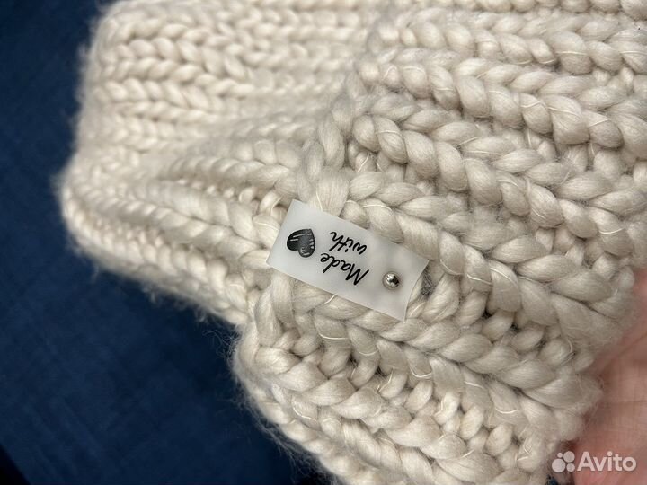 Шапка новая крупная вязка база