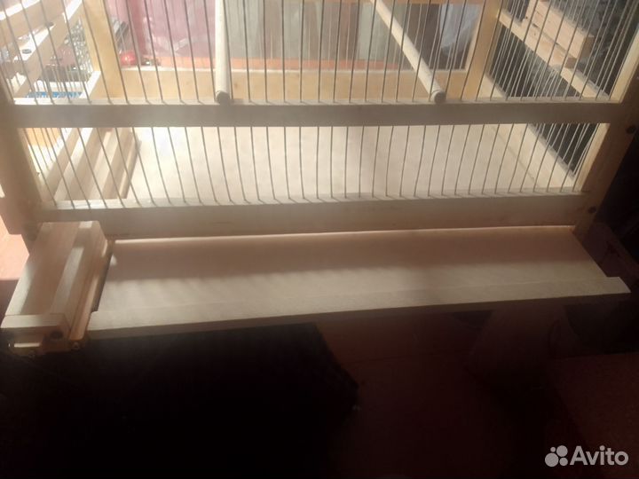 Клетка для птиц из дерева