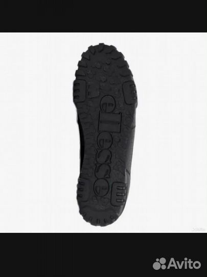 Кроссовки Ellesse, размер 40 новые