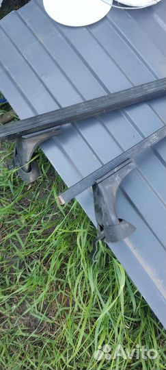 Багажник на крышу фирмы amos