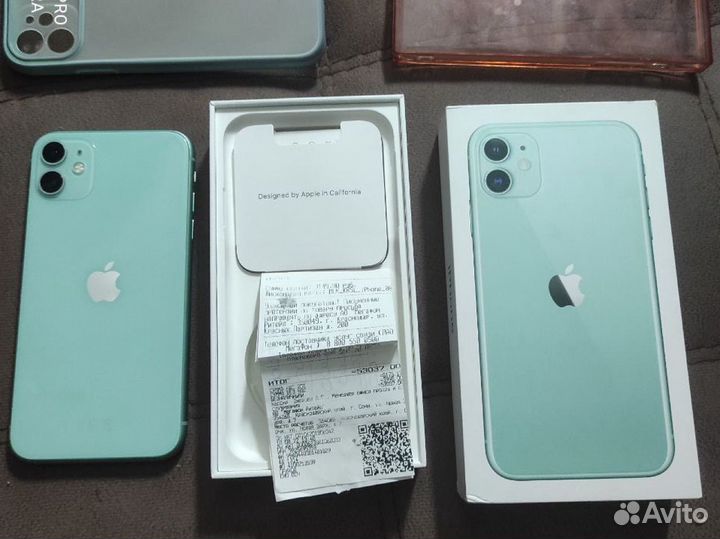 iPhone 11, 64 ГБ