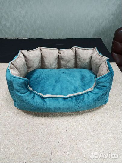 Лежанка для кошек и собак