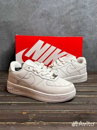 Кроссовки детские Nike Air Force 1