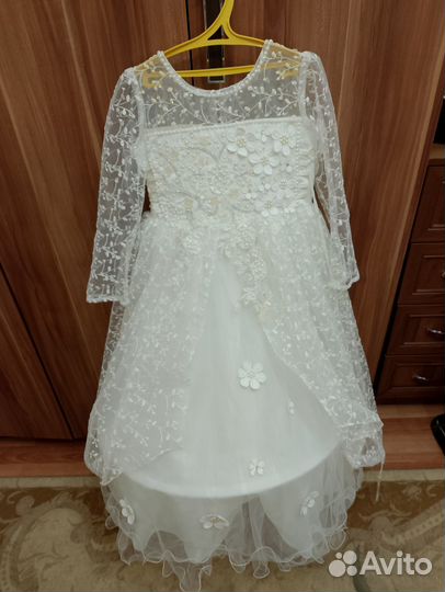 Продам платье