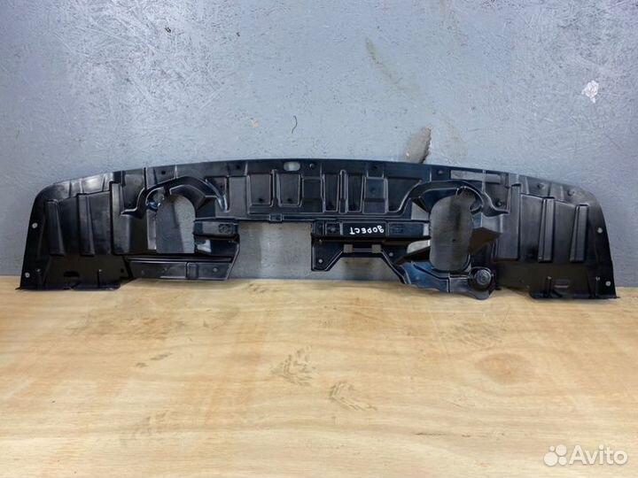 Защита бампера пластиковая передняя Mitsubishi