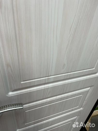 Дверь входная с терморазрывом для дома