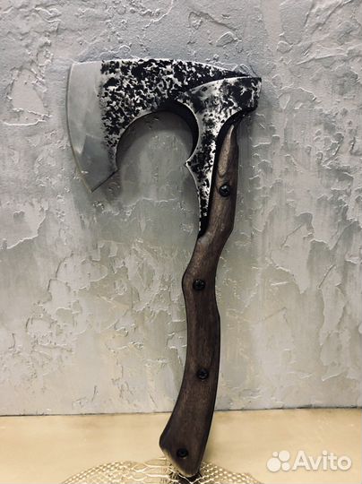 Топор кованный