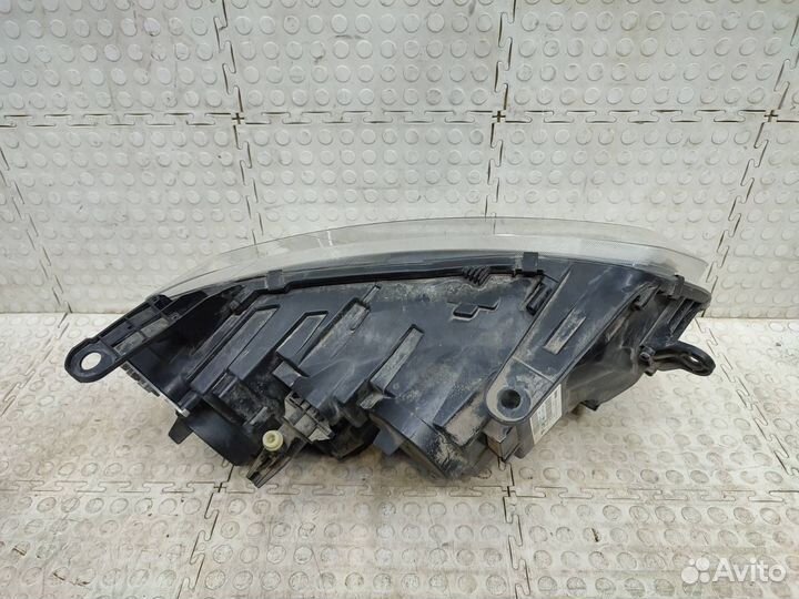 Фара левая Renault Duster 2020