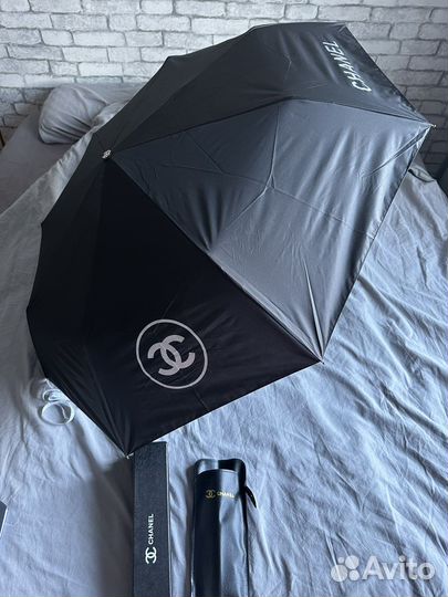 Черный зонт Chanel