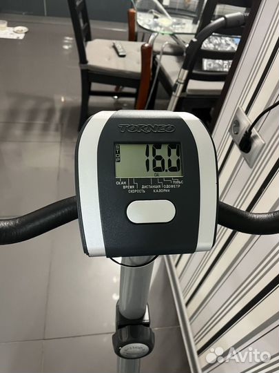 Велотренажер torneo