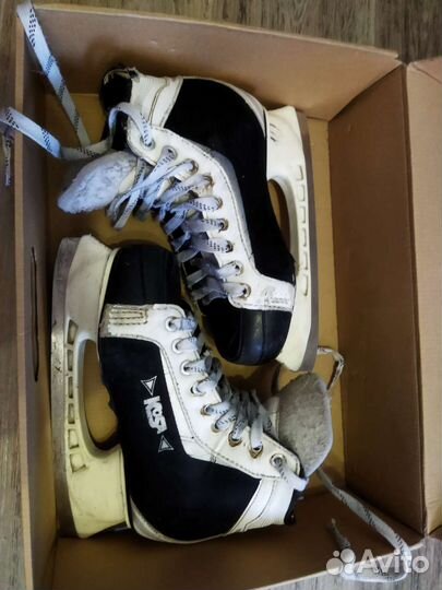 Коньки хоккей с мячом