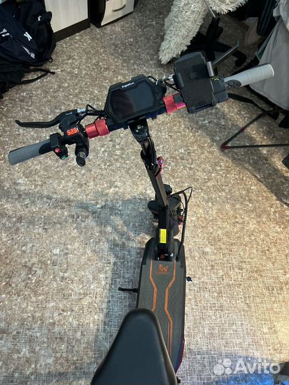 Продам электросамокат