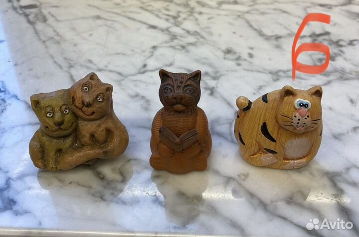 Статуэтки кошек