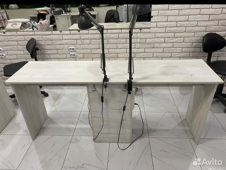 Стол для маникюра