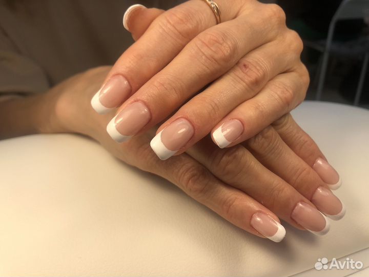 Маникюр, наращивание ногтей