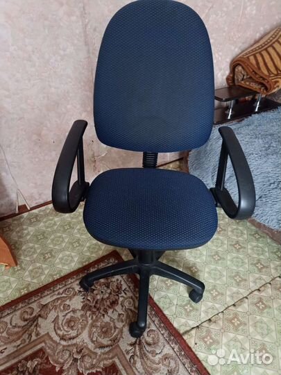 Компьютерное кресло