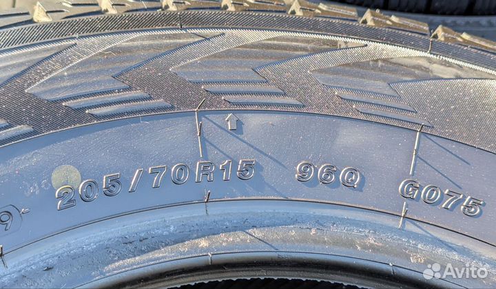 Yokohama Ice Guard G075 205/70 R15 96Q