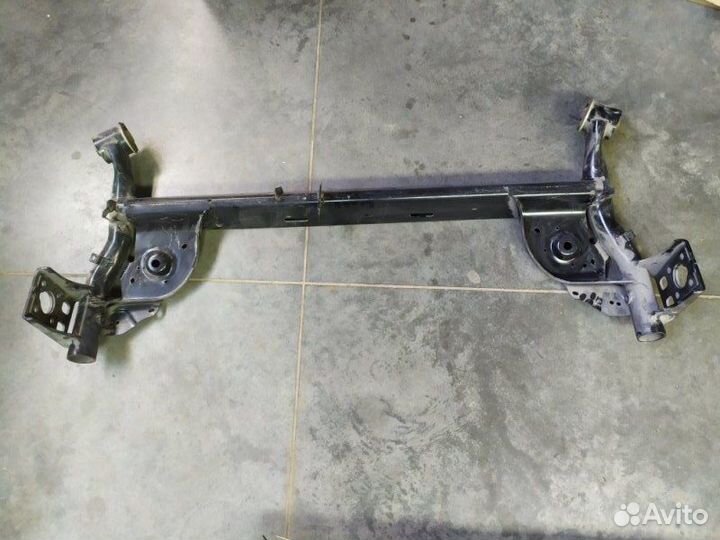 Балка задняя (подрамник) Renault Logan 2004-2010