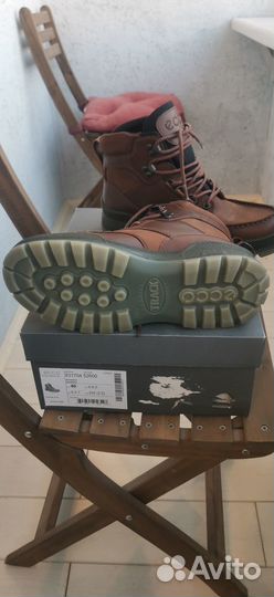 Ecco track 25