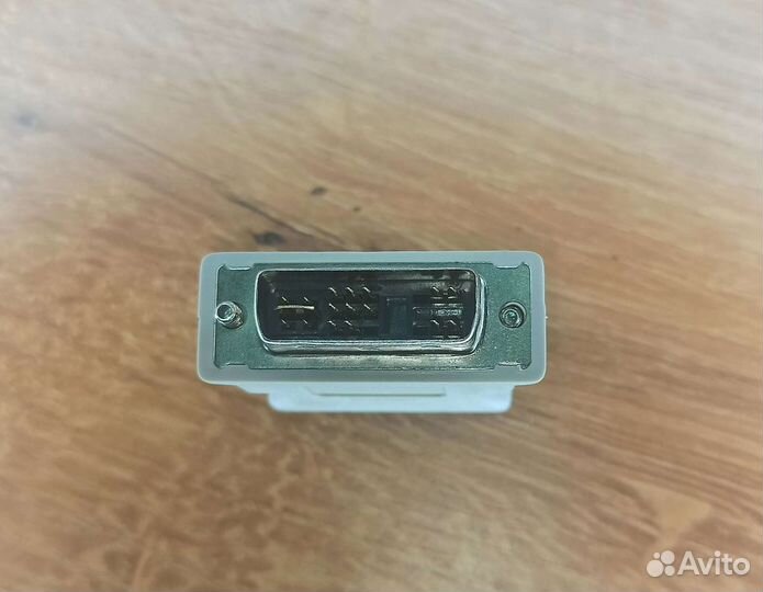 Переходник с VGA на DVI.Новый