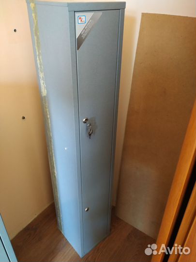 Шкаф металлический б/ у для оружия