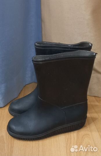 Детские резиновые сапоги