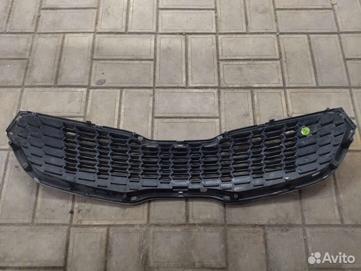 Решетка радиатора KIA Cerato 3