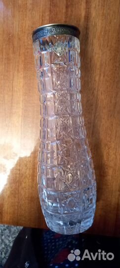 Хрустальная ваза для цветов с мельхиоровым ободком