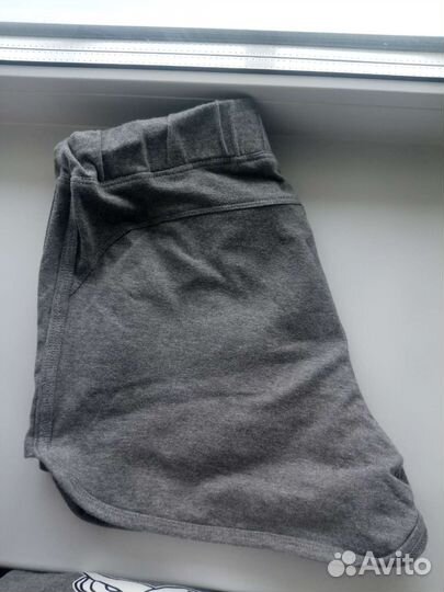 Шорты спортивные