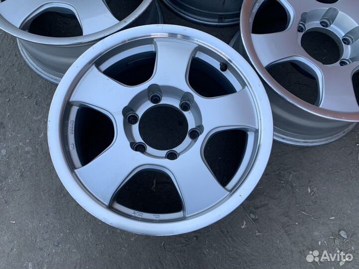 Литье R16 6*139.7 et25 4шт из японии