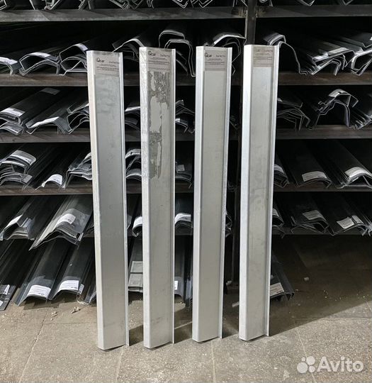 Порог задний Chrysler Voyager, Dodge Caravan 1990