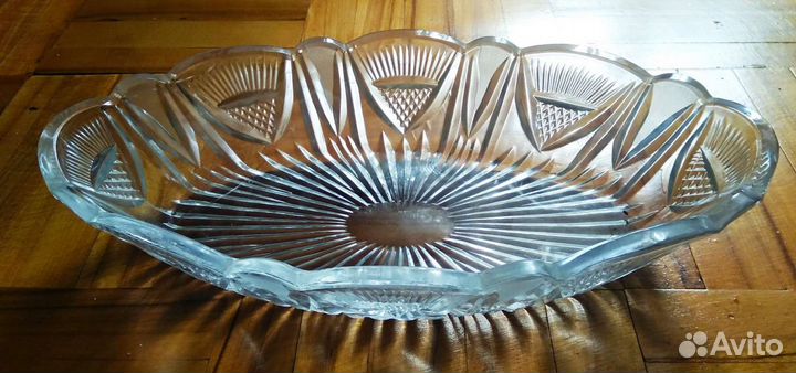 Посуда из хрусталя разная