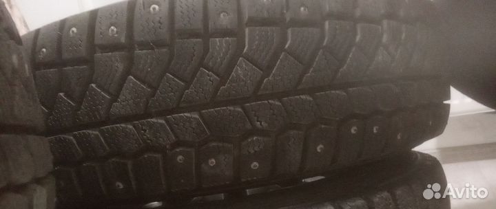 Viatti Brina Nordico V-522 185/70 R14 22B