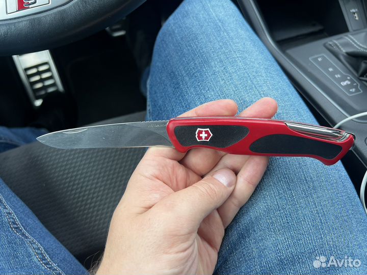 Victorinox Нож перочинный RangerGrip 53, 130мм