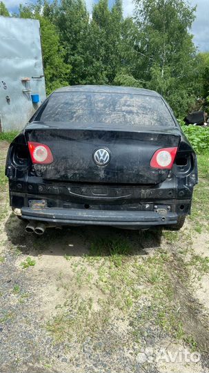 Крышка багажника Volkswagen B6 запчасти