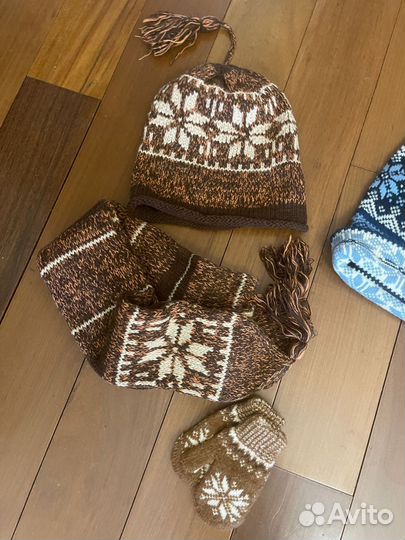 Варежки шапки шарф