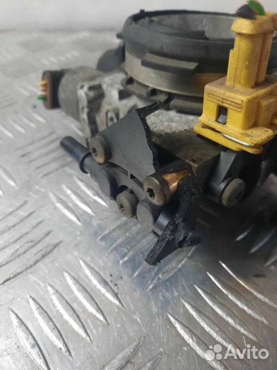 Дроссельная заслонка Peugeot 206 кабриолет 2.0 RFN