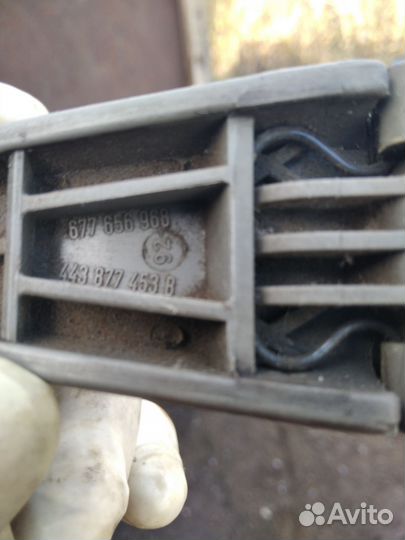 Ручка люка на Ауди 80 В 4