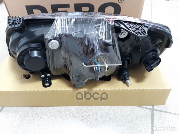 Фара 221-1132R-LD-EM Depo