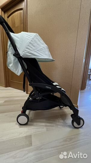 Коляска пpoгулочная Yоyа