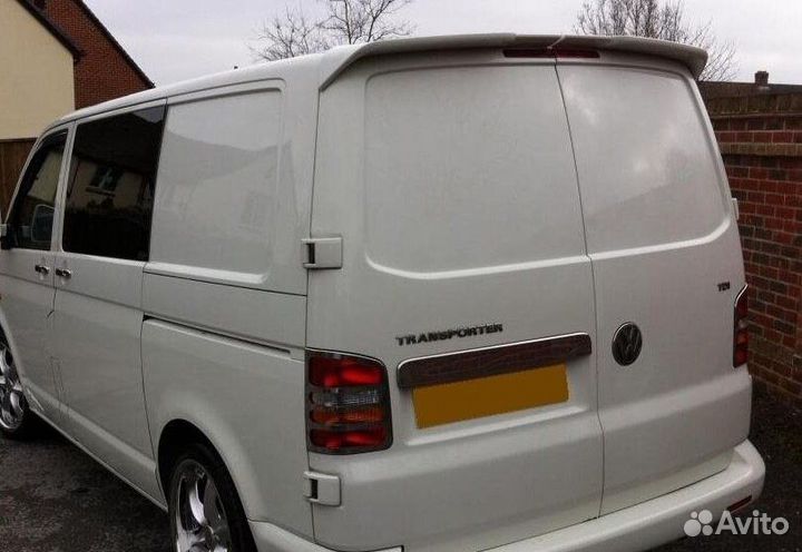 Спойлер на крышку багажника Volkswagen T5